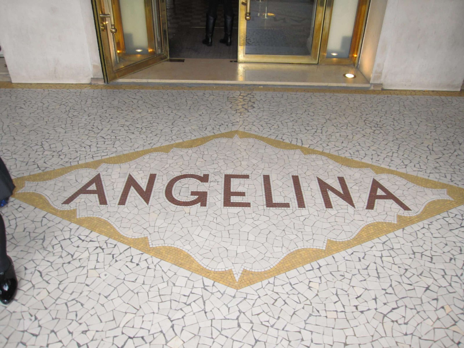 Inside Angelina Jolie’s surprise fling with toyboy vocalist, Pitt fight