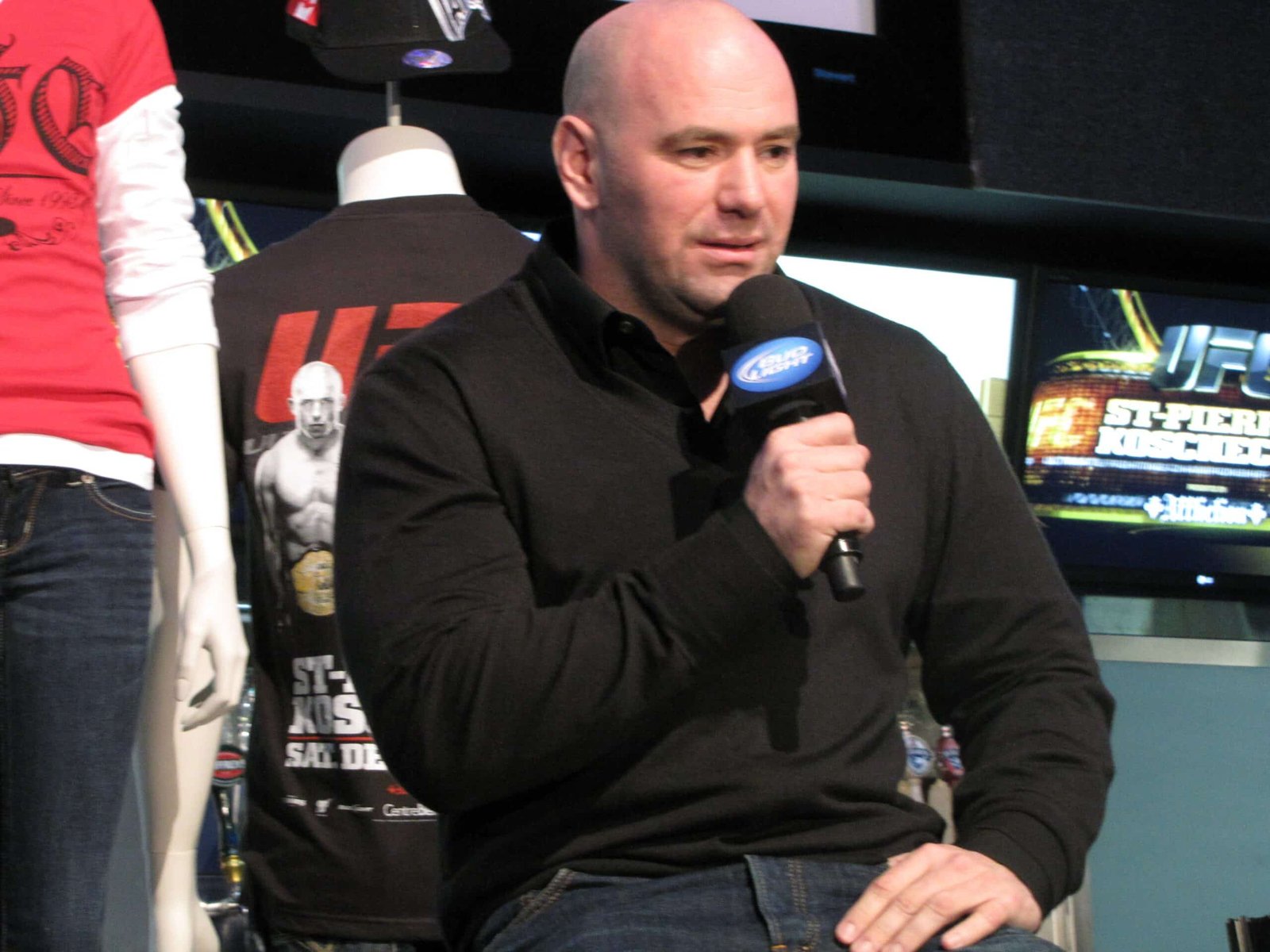 Sports World Reacts to Wild San Diego State Buzzer Beater