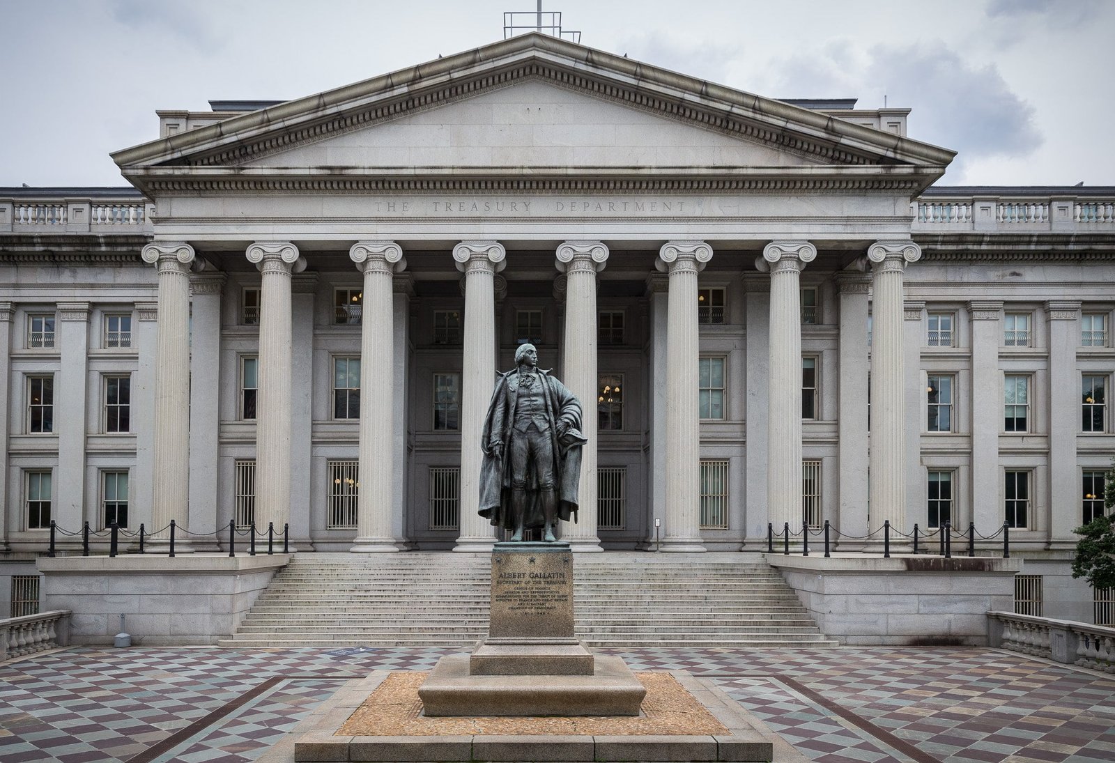 Biden to press tidy energy, financial program in Minneapolis