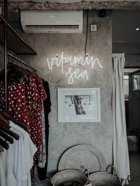 Asia stocks on guard for revenues, China economy surprises 1 Asia stocks on guard for revenues, China economy surprises