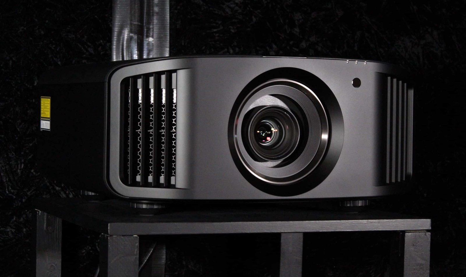 Video Review: Asus Rog Zephyrus Duo 16