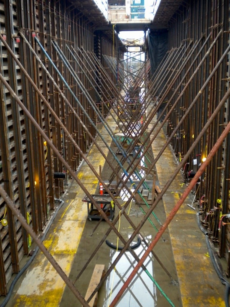 Revamped 2024 Tacoma battle midsize